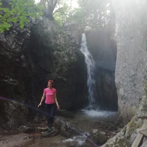 waterfall-cascada-cerna