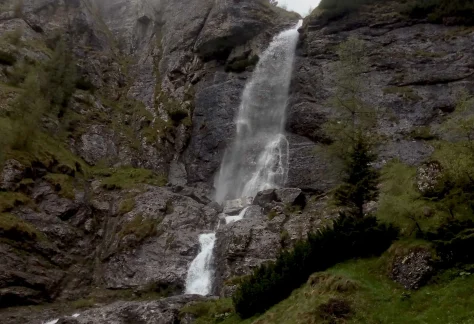 cascada-caraiman-jepii-mici-bucegi